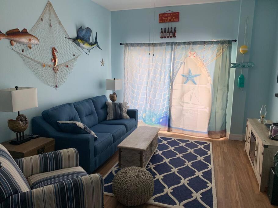 Gulf Coast Gold Private Condo - 2Bed, 2Bath, Sleep 6, Across Street From Beach, Balcony Views Of Sunsets, Beach & Gulf, Pool, Gym 圣徒皮特海滩 外观 照片