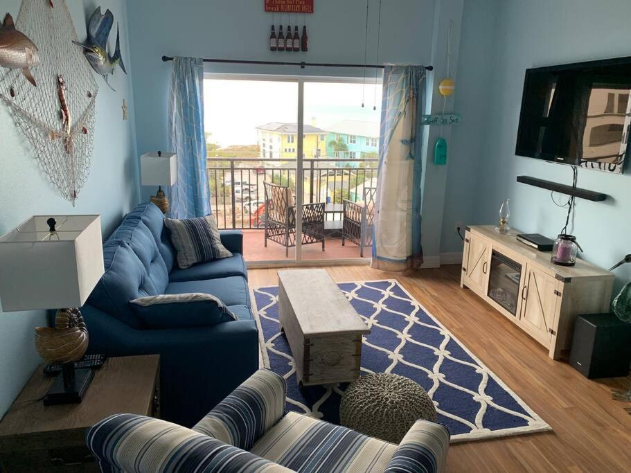 Gulf Coast Gold Private Condo - 2Bed, 2Bath, Sleep 6, Across Street From Beach, Balcony Views Of Sunsets, Beach & Gulf, Pool, Gym 圣徒皮特海滩 外观 照片