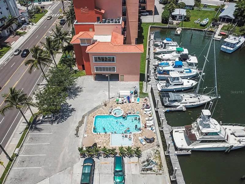 Gulf Coast Gold Private Condo - 2Bed, 2Bath, Sleep 6, Across Street From Beach, Balcony Views Of Sunsets, Beach & Gulf, Pool, Gym 圣徒皮特海滩 外观 照片