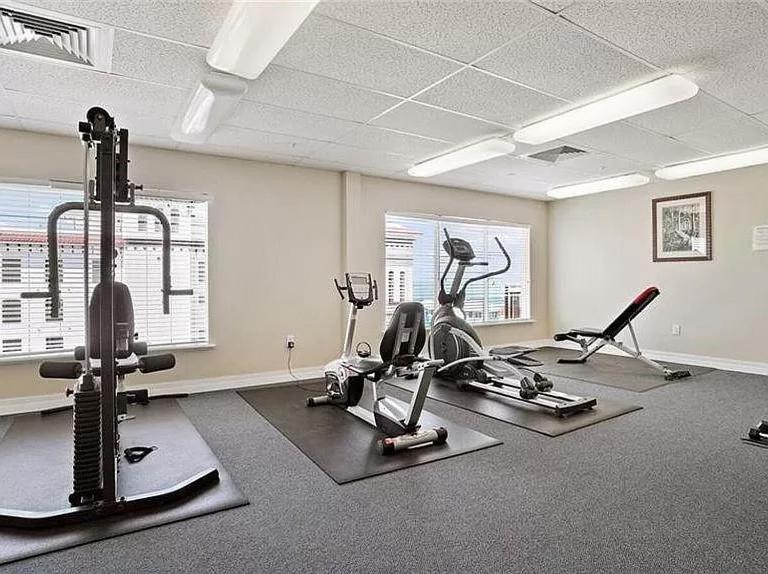Gulf Coast Gold Private Condo - 2Bed, 2Bath, Sleep 6, Across Street From Beach, Balcony Views Of Sunsets, Beach & Gulf, Pool, Gym 圣徒皮特海滩 外观 照片